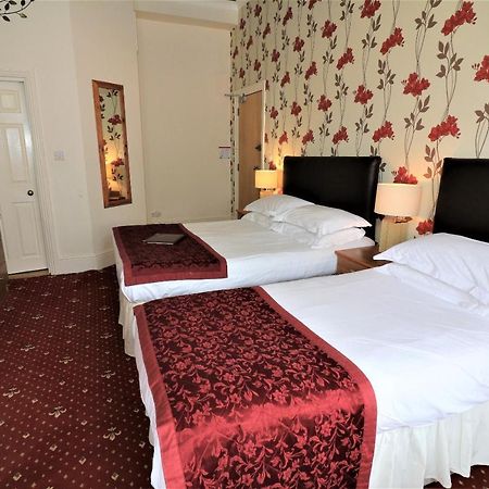 The Berkeley Guesthouse Eastbourne Exteriör bild